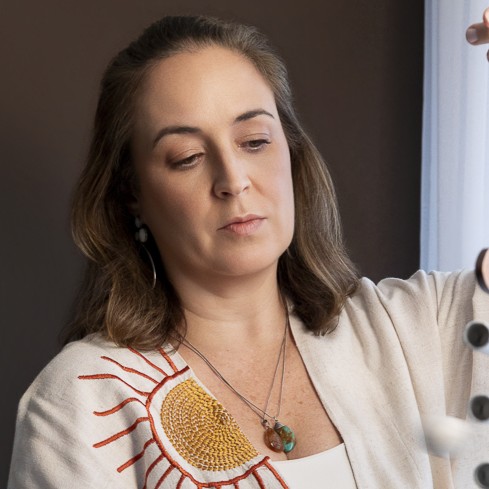 Renata Navarro, facilitadora de experiências sonoras